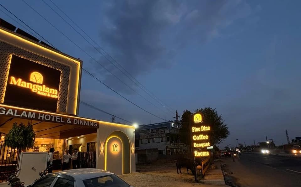 The Gold Standard of Hospitality: Why Mangalam is the Best Restaurant in Sikar & Laxmangarh