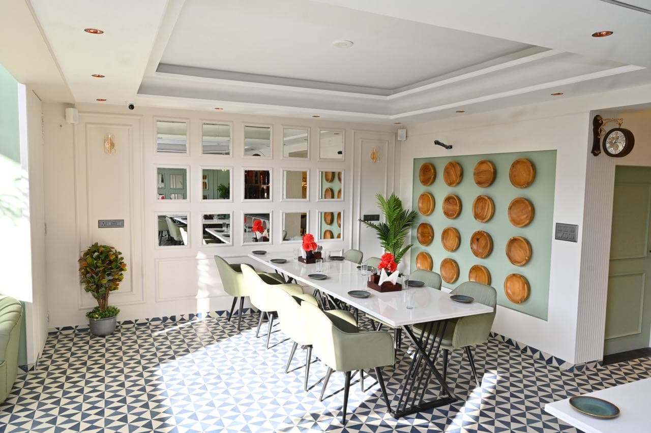 Planning a Road Trip on the Jaipur–Bikaner Highway? Here’s Why Your Best Stop Is Already Waiting